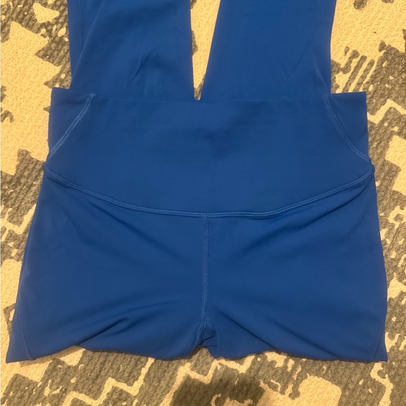 Lululemon Base Pace HR Tight 25” - Picture 4 of 6